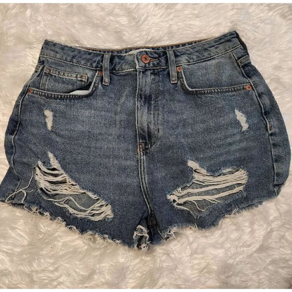 💕Forever 21 Shorts Women 28 Blue Hot Pants High Rise Distressed Medium Wash Den